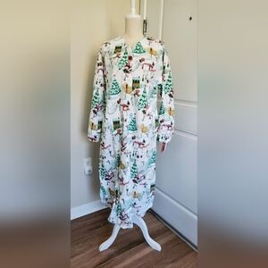 Daisy Kingdom Winter Nightgown Size Small